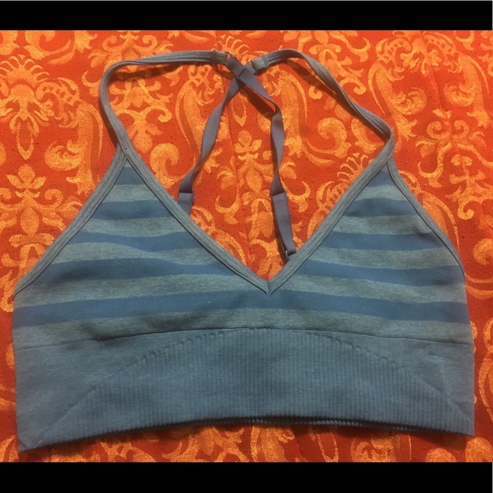 Lululemon Ebb to Street bra